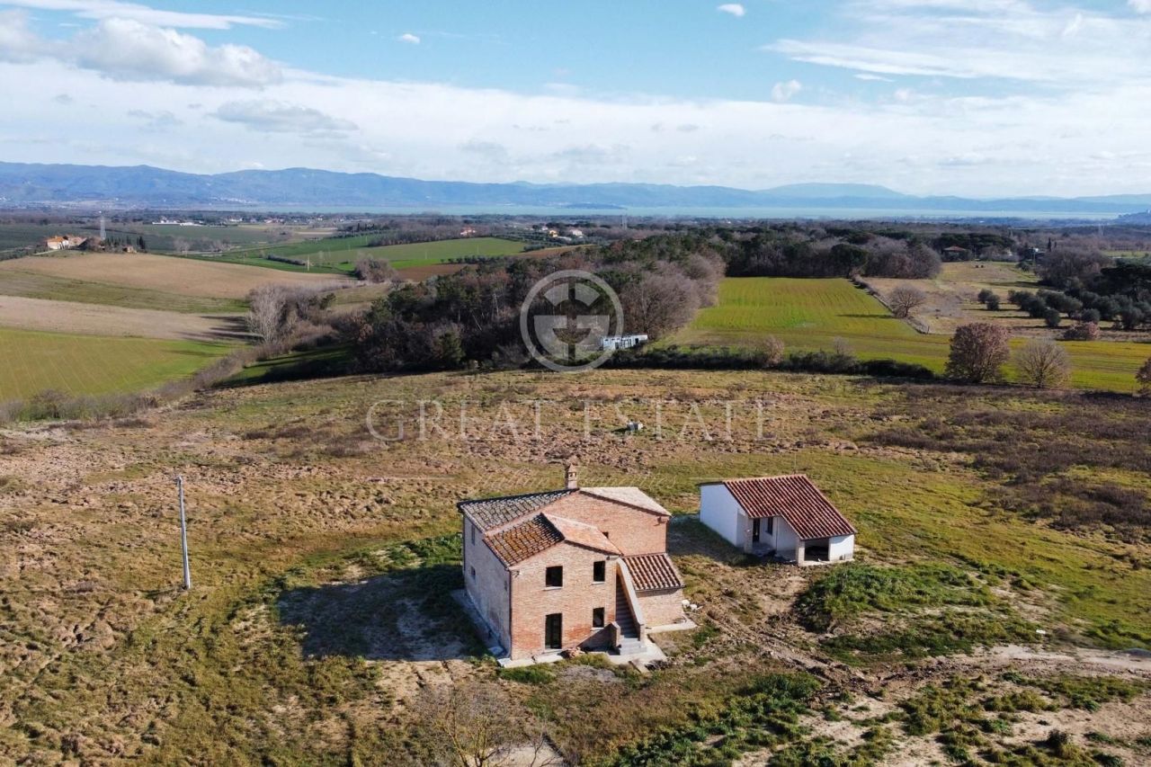 Дом в Кастильоне-дель-Лаго, Италия, 318.9 м2 фото 5