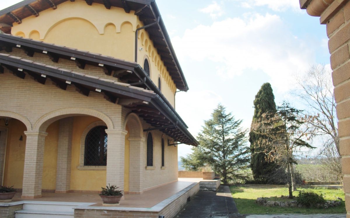 Дом в Торторето, Италия, 430 м2 фото 5