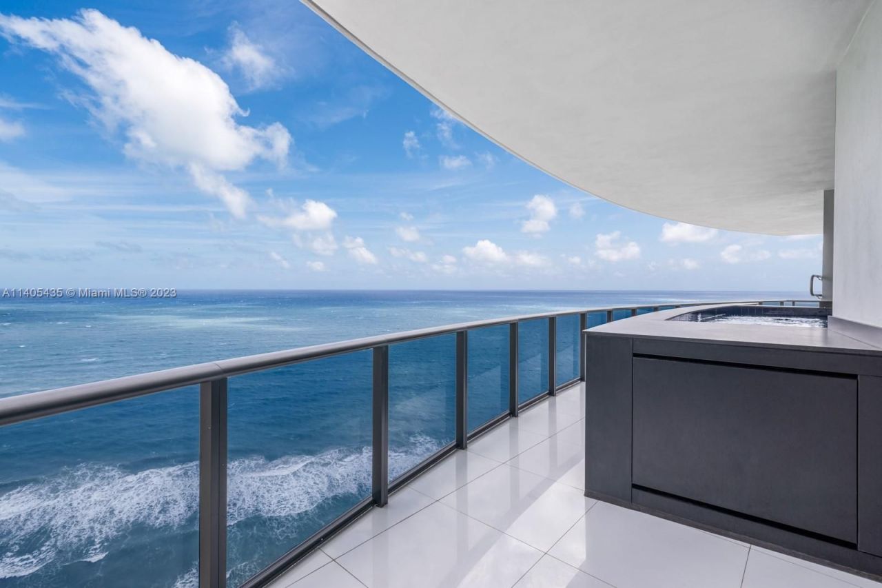 Квартира в Майами, США, 300 м2 фото 2