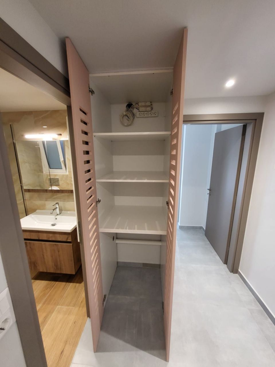 Квартира в Афинах, Греция, 49 м2 фото 2