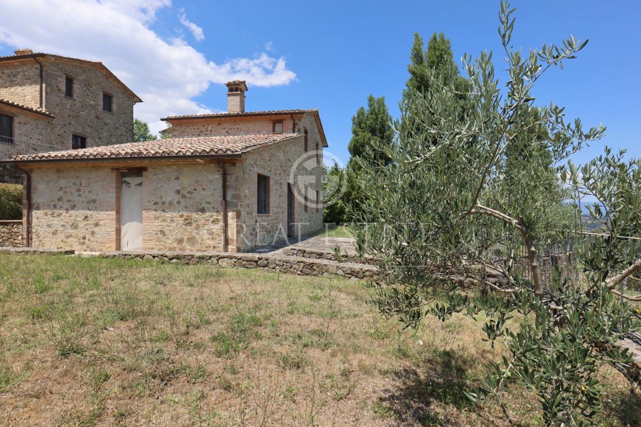 Дом в Умбертиде, Италия, 144.4 м2 фото 3