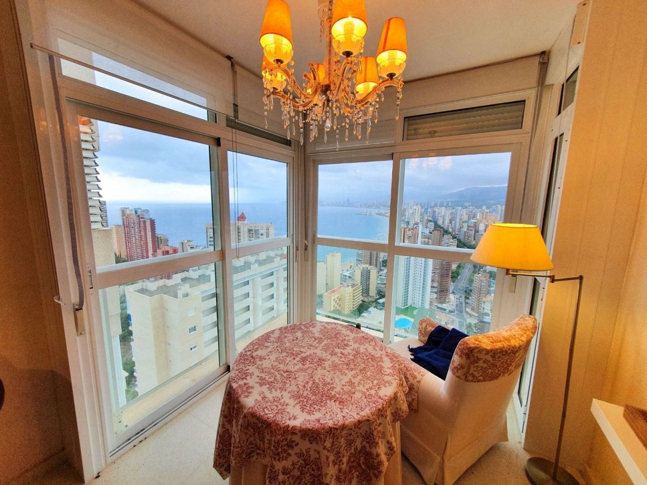 Апартаменты в Бенидорме, Испания, 78 м2 фото 3