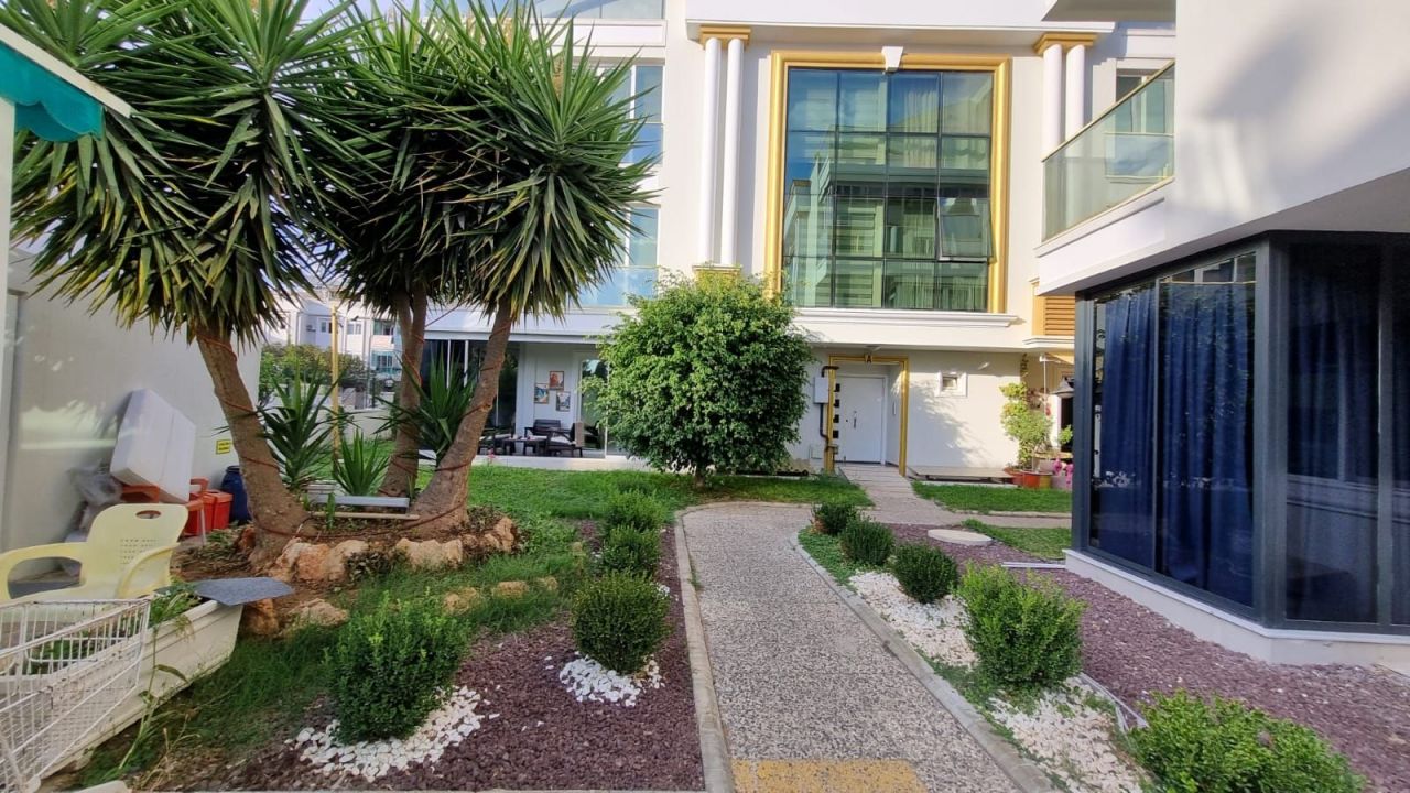 Квартира в Анталии, Турция, 135 м2 фото 2