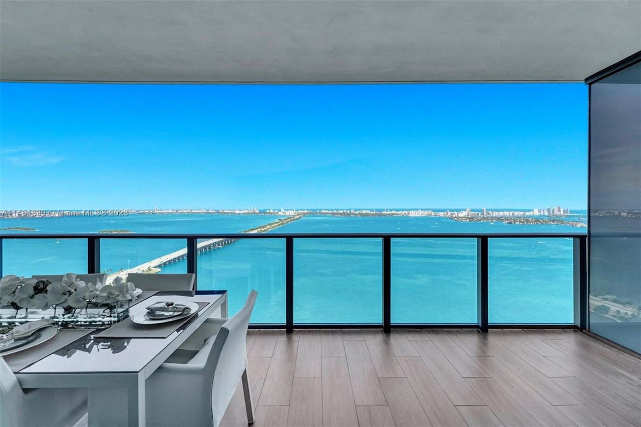Квартира в Майами, США, 140 м2 фото 2