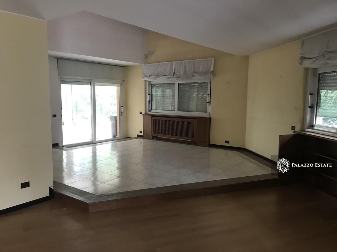 Вилла в Милане, Италия, 500 м2 фото 3