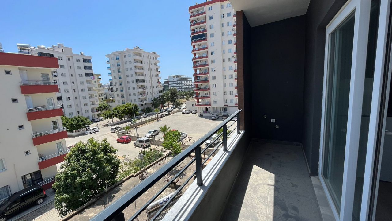 Квартира в Мерсине, Турция, 55 м2 фото 2