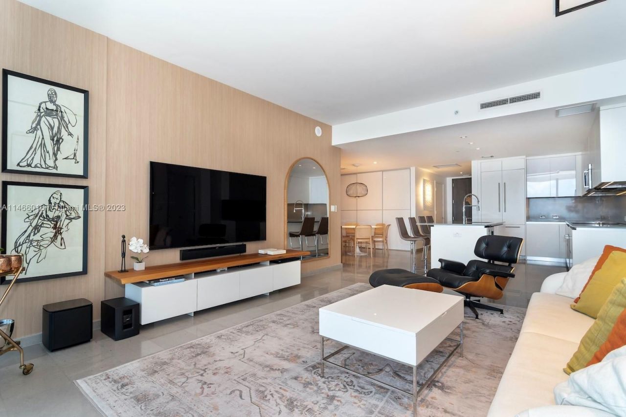 Квартира в Майами, США, 180 м2 фото 4