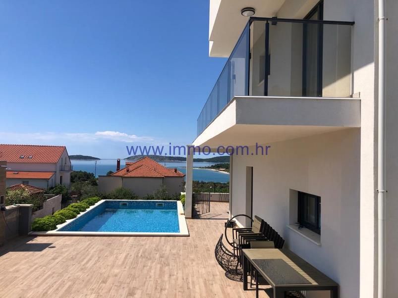 Вилла в Шибенике, Хорватия, 350 м2 фото 1