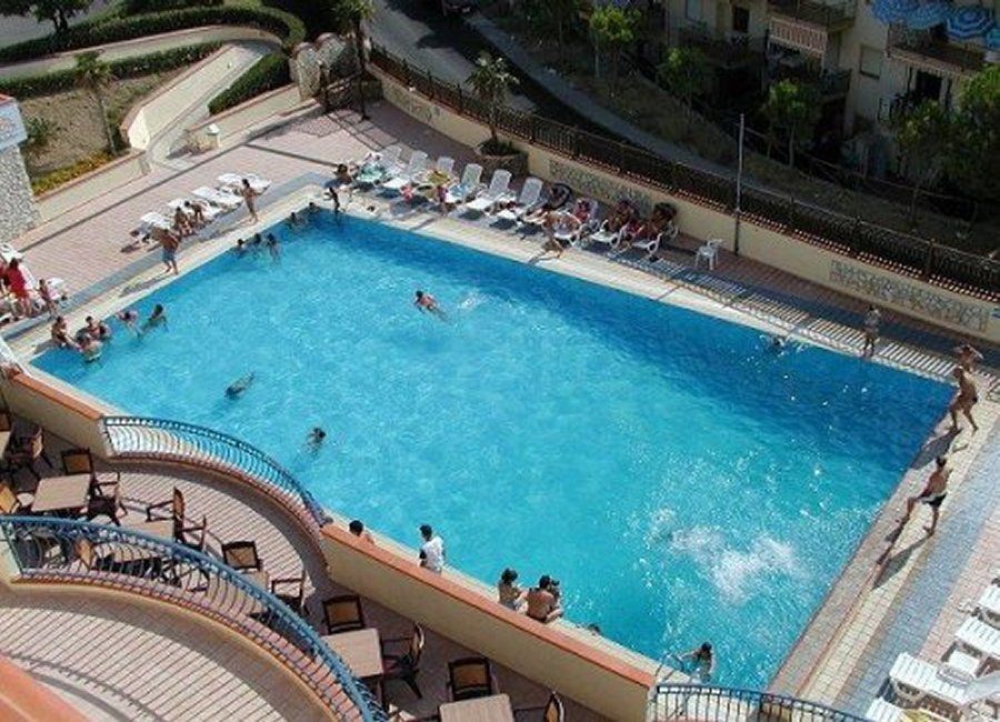 Апартаменты в Скалее, Италия, 40 м2 фото 1