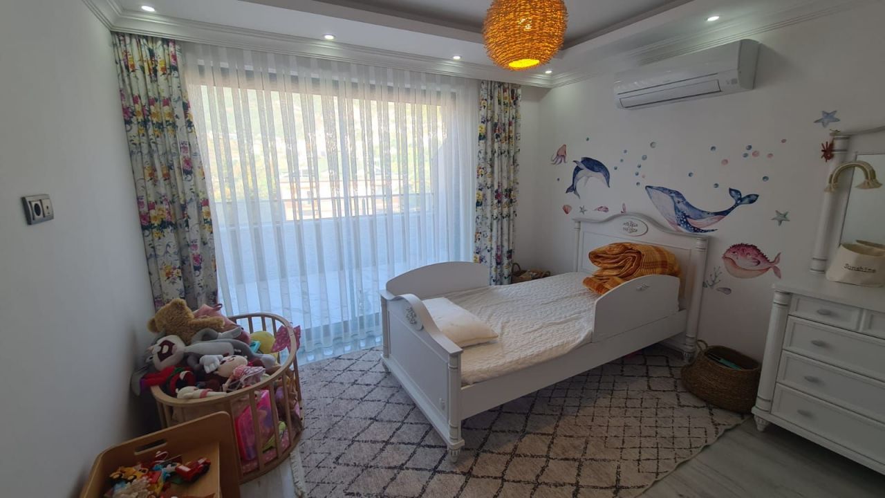 Квартира в Алании, Турция, 200 м2 фото 3