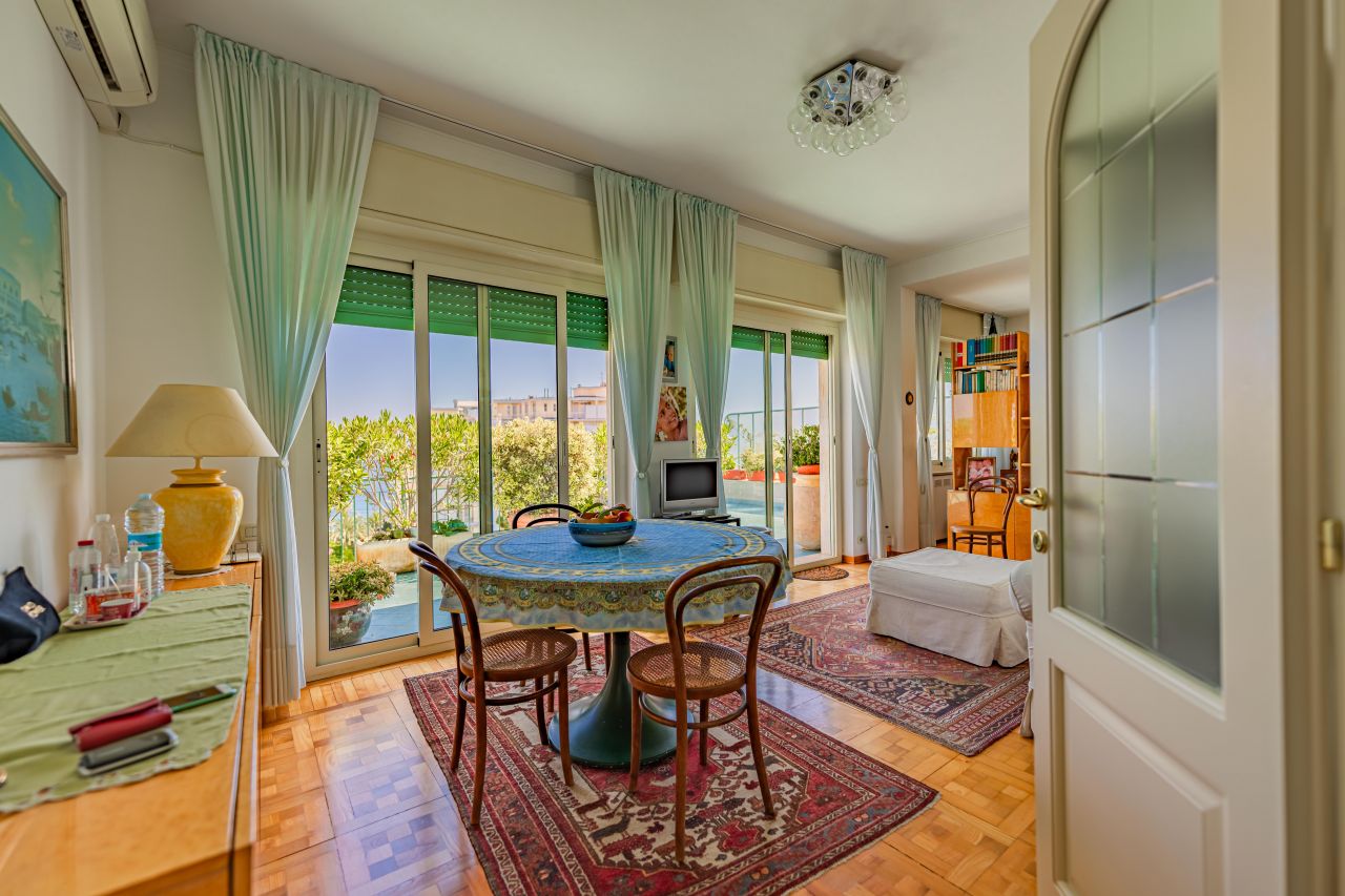 Пентхаус в Сан-Ремо, Италия, 110 м2 фото 4