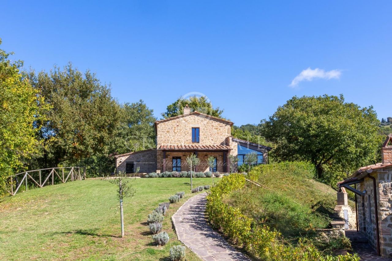 Дом в Умбертиде, Италия, 434.15 м2 фото 5