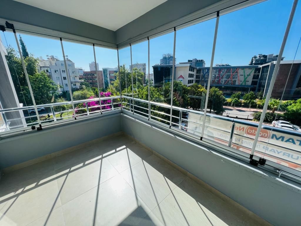 Квартира в Анталии, Турция, 190 м2 фото 2
