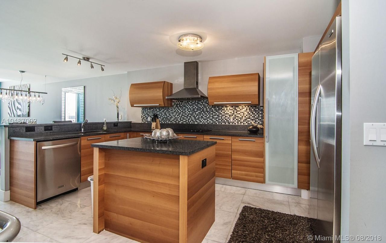 Квартира в Майами, США, 170 м2 фото 5