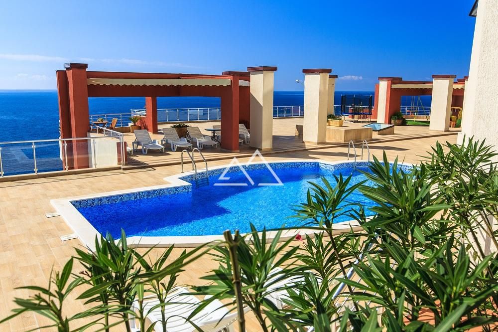 Квартира в Добра Воде, Черногория, 90 м2 фото 2