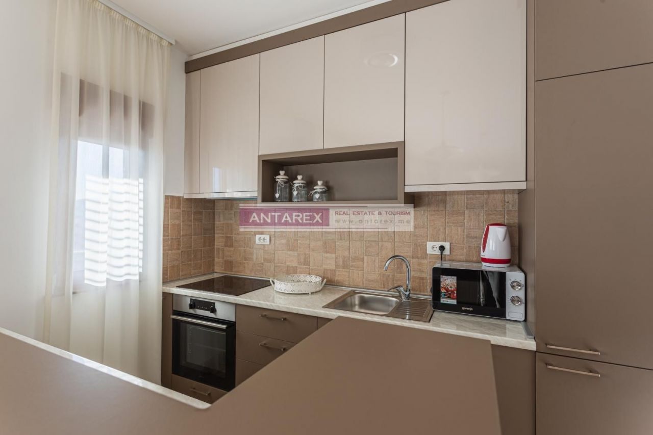 Апартаменты в Бечичи, Черногория, 130 м2 фото 3
