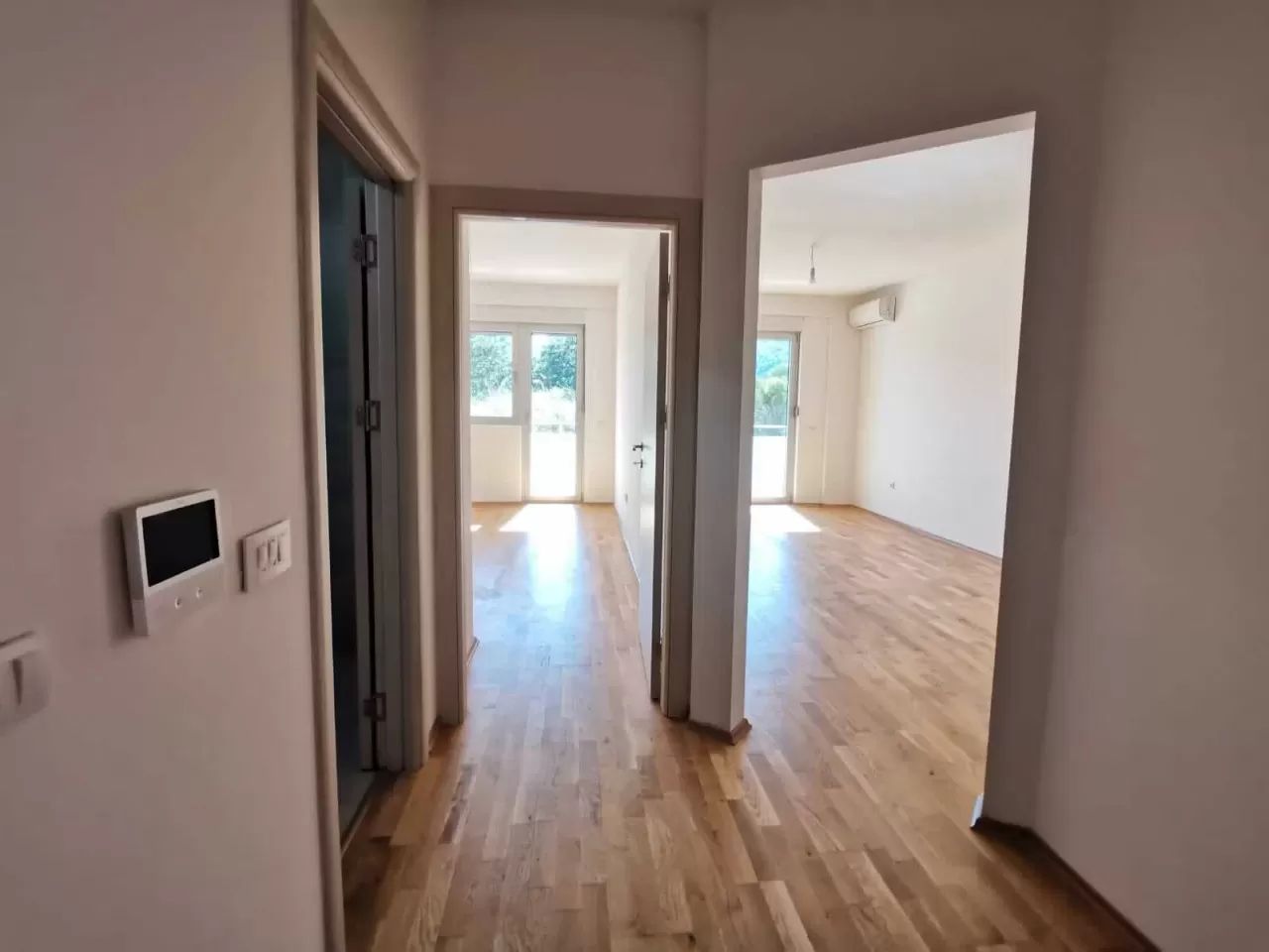 Квартира в Будве, Черногория, 60 м2 фото 2