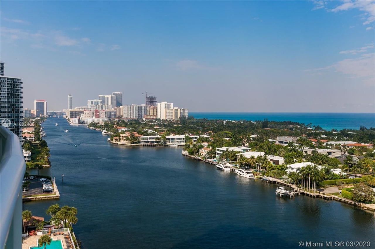 Квартира в Майами, США, 280 м2 фото 3