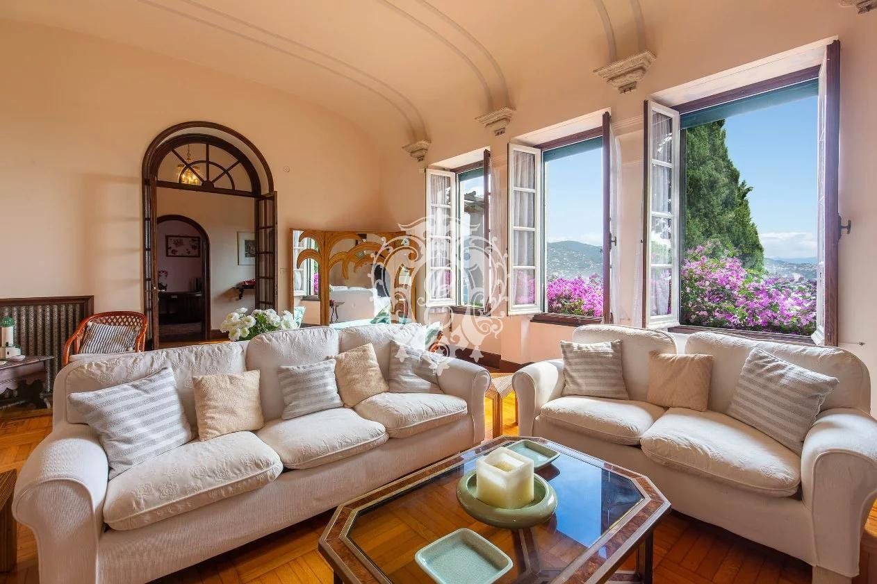 Вилла в Санта-Маргерита-Лигуре, Италия, 380 м2 фото 2