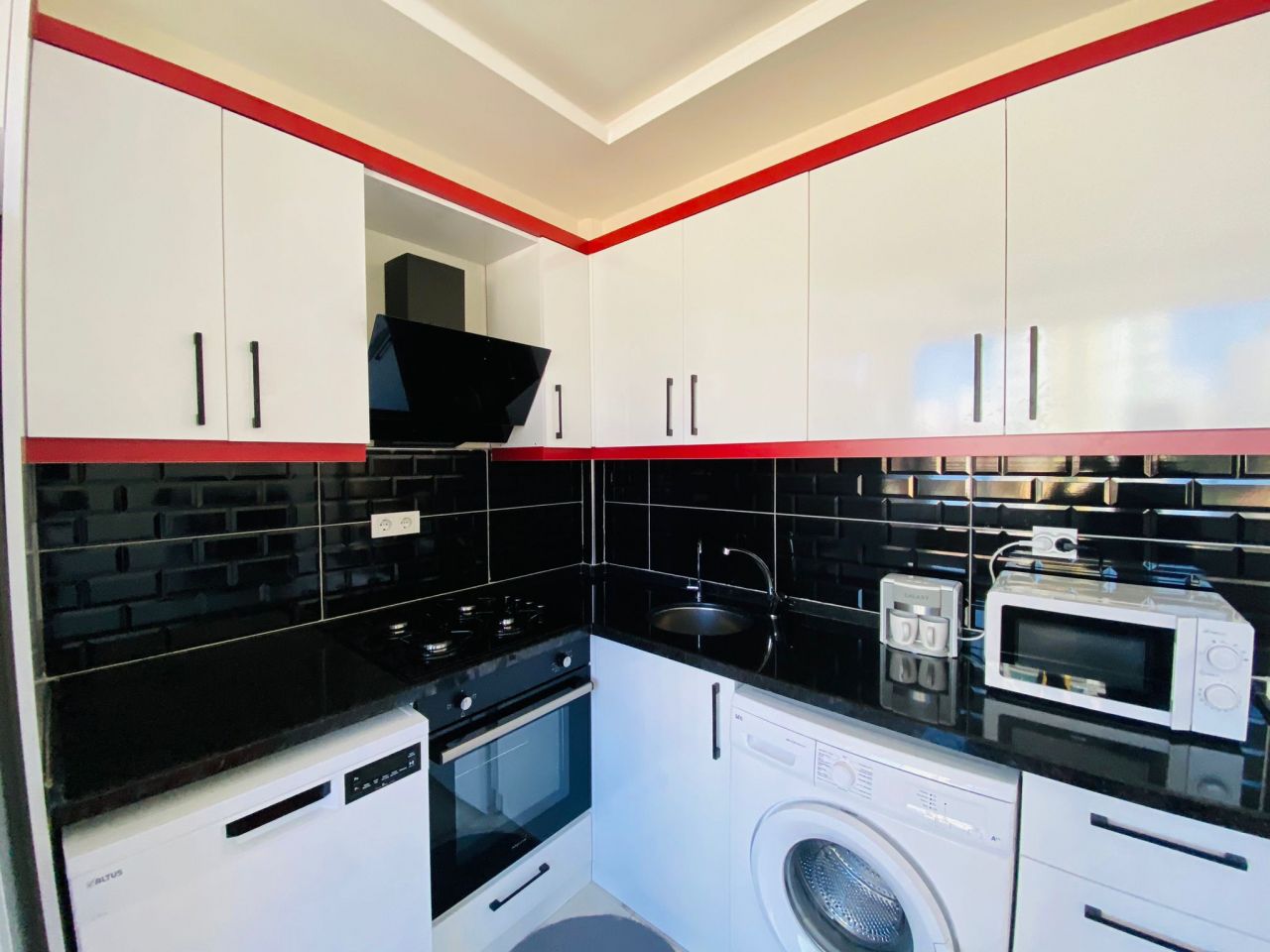 Квартира в Мерсине, Турция, 60 м2 фото 2