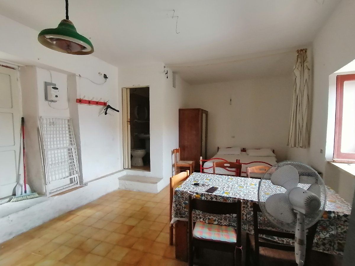 Студия в Скалее, Италия, 30 м2 фото 3