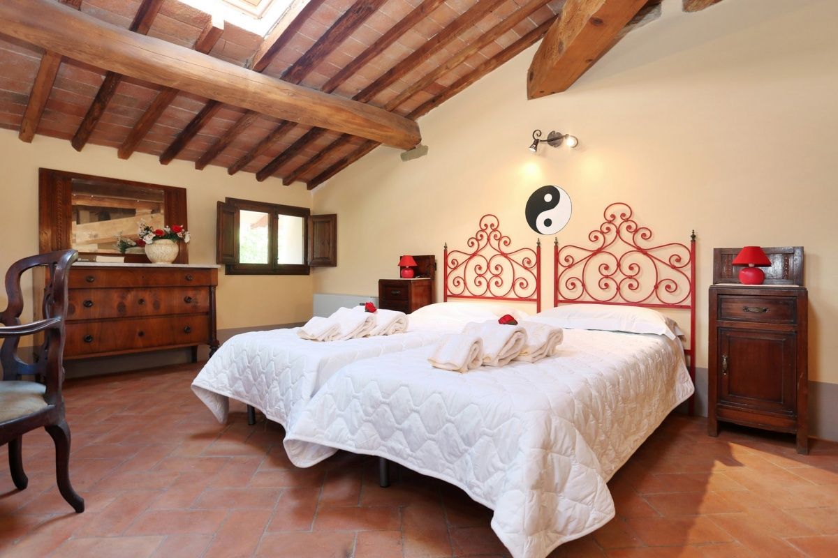 Поместье во Флоренции, Италия, 2 500 м2 фото 4