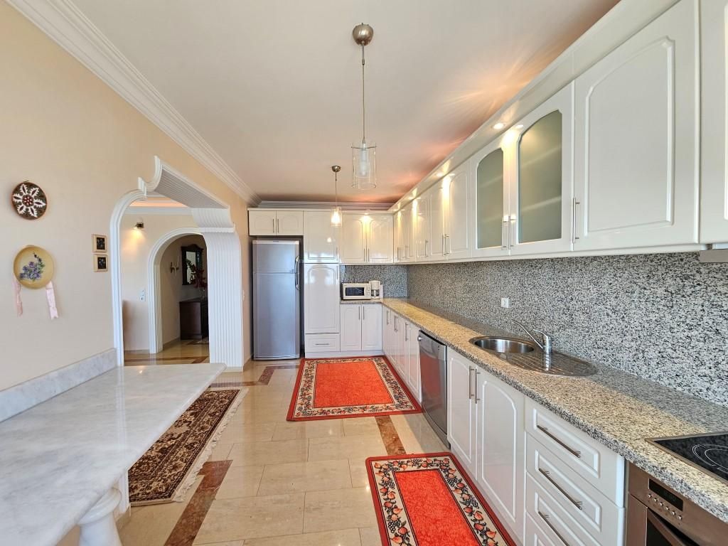 Квартира в Алании, Турция, 150 м2 фото 4