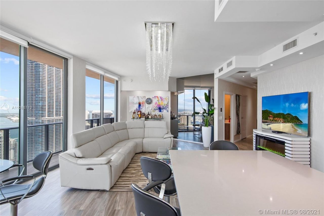 Апартаменты в Майами, США, 110 м2 фото 3