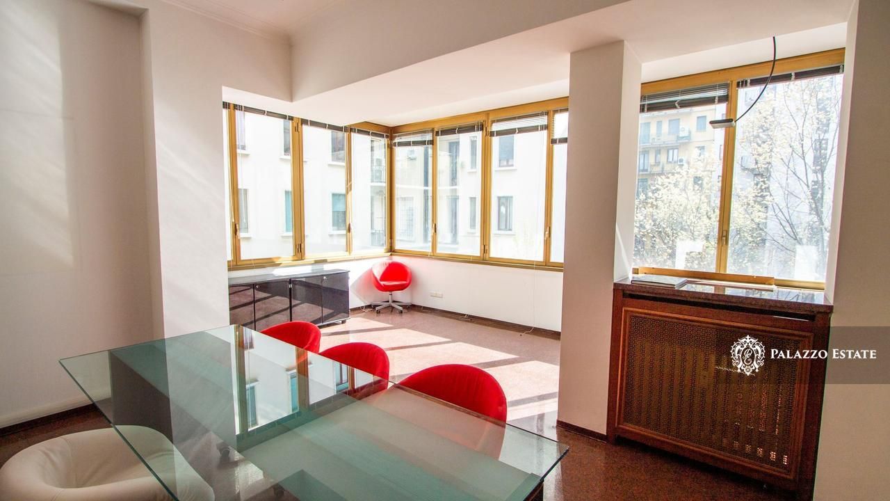 Апартаменты в Милане, Италия, 200 м2 фото 2