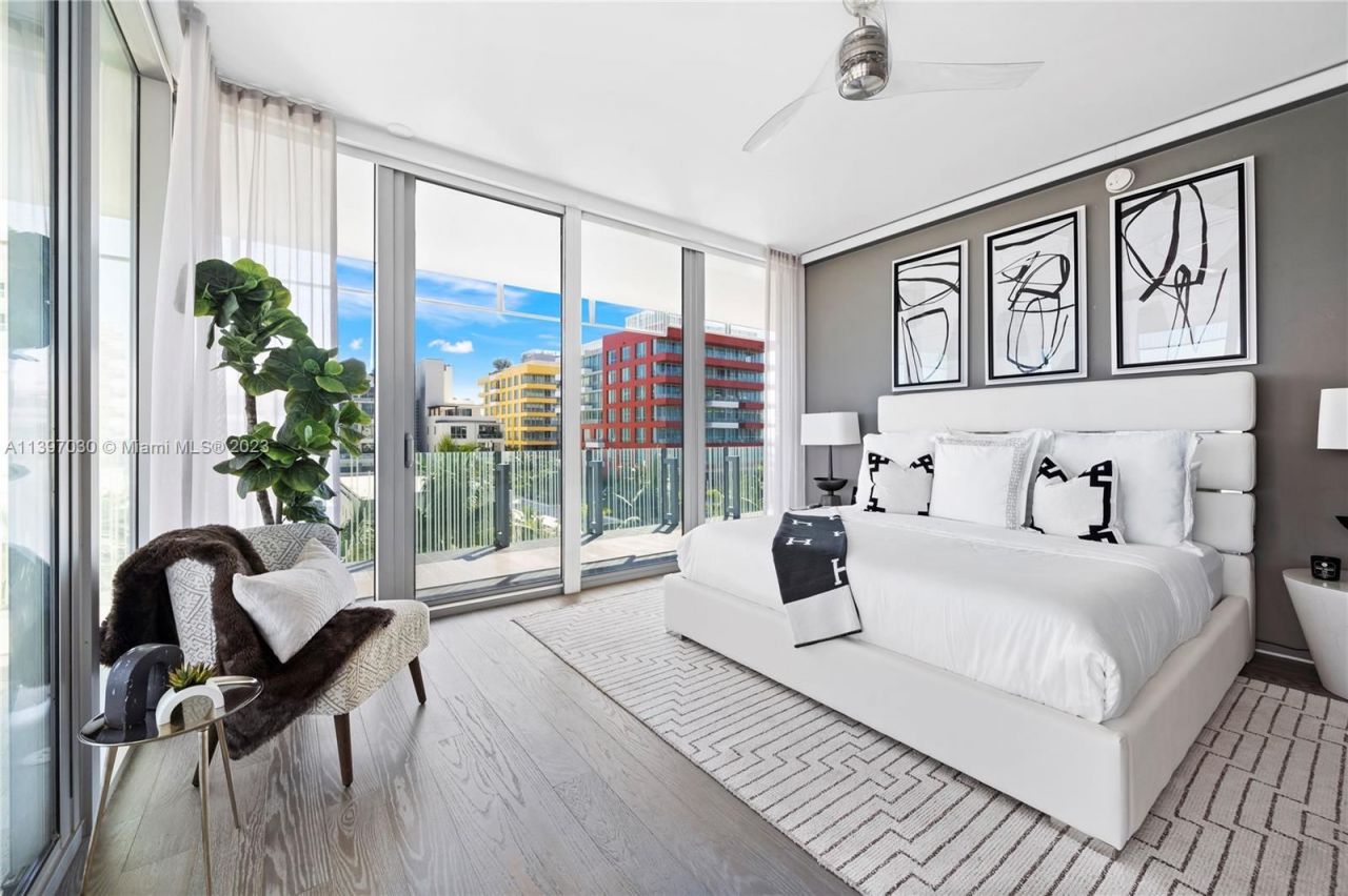 Апартаменты в Майами, США, 180 м2 фото 2