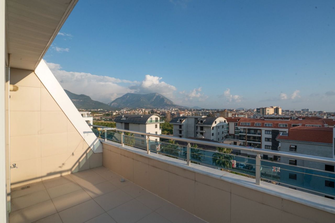 Квартира в Алании, Турция, 210 м2 фото 3