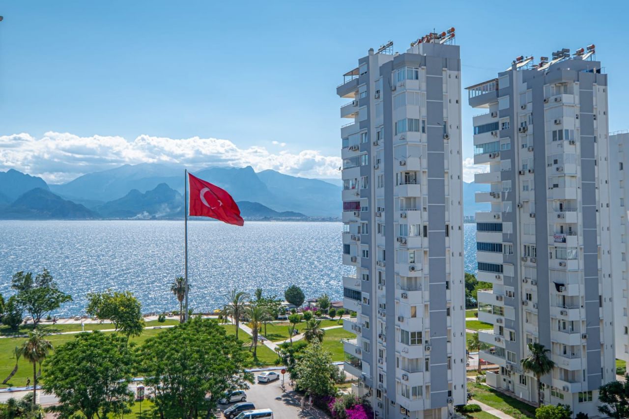 Квартира в Анталии, Турция, 180 м2 фото 2