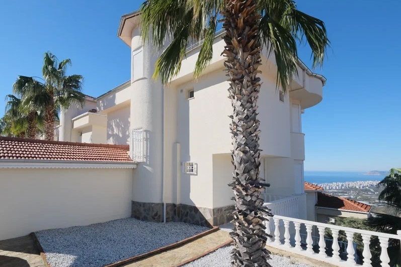 Вилла в Алании, Турция, 240 м2 фото 2