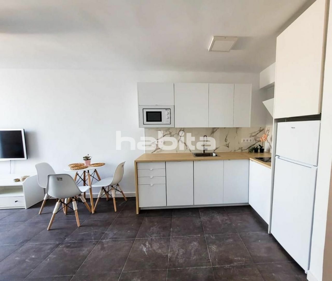 Апартаменты в Адехе, Испания, 60 м2 фото 3