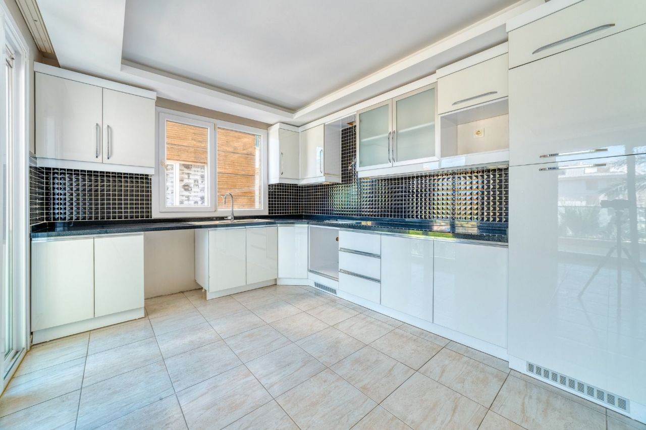 Квартира в Алании, Турция, 115 м2 фото 2