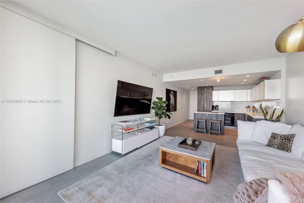 Квартира в Майами, США, 100 м2 фото 3