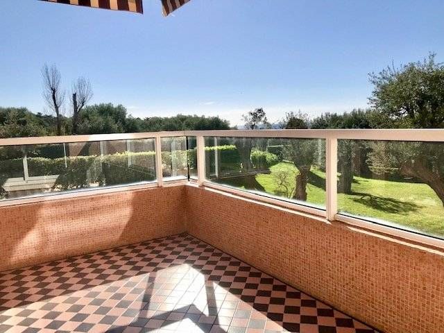 Апартаменты в Рокбрюн-Кап-Мартен, Франция, 85 м2 фото 2