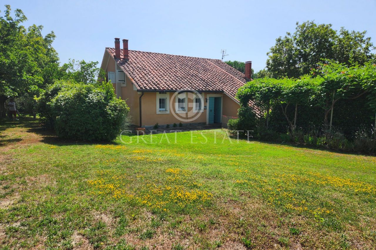 Вилла в Четоне, Италия, 223.2 м2 фото 3