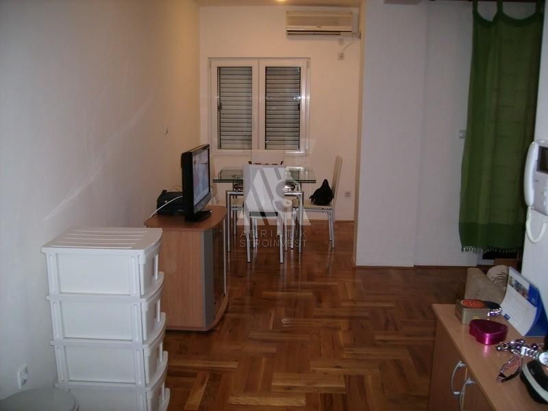 Квартира в Тивате, Черногория, 50 м2 фото 5