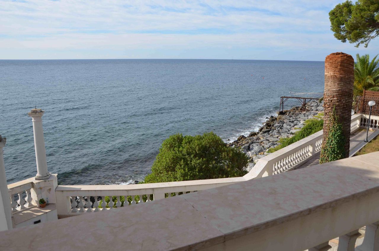 Вилла в Сан-Ремо, Италия, 200 м2 фото 4