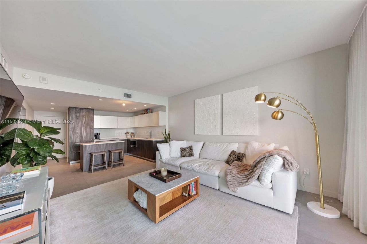 Квартира в Майами, США, 100 м2 фото 2