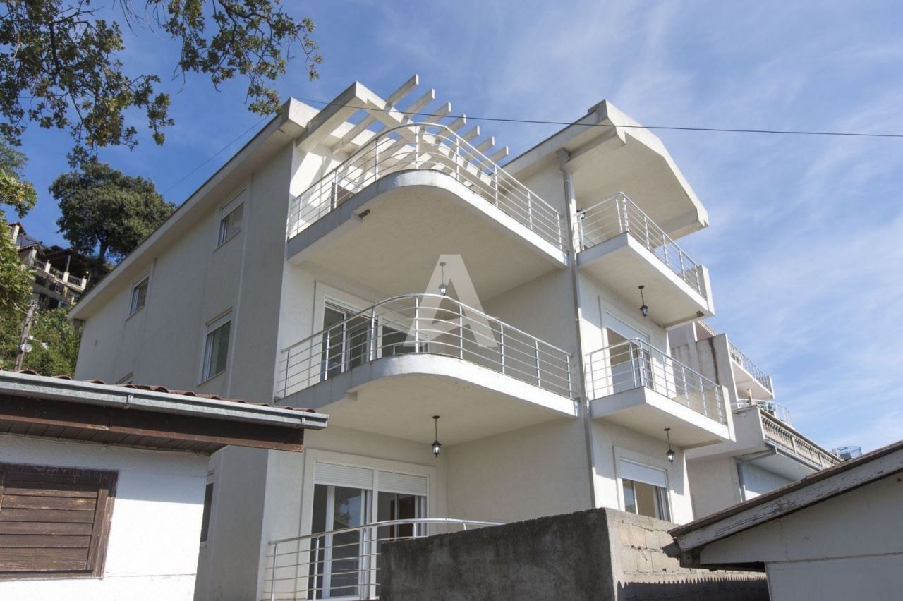 Вилла в Улцине, Черногория, 330 м2 фото 3