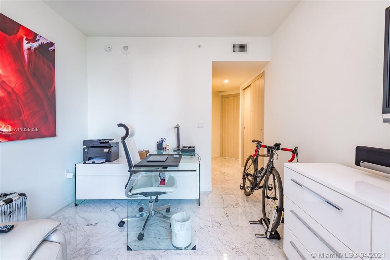 Квартира в Майами, США, 130 м2 фото 4