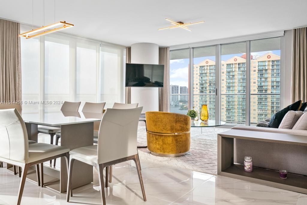 Квартира в Майами, США, 170 м2 фото 2