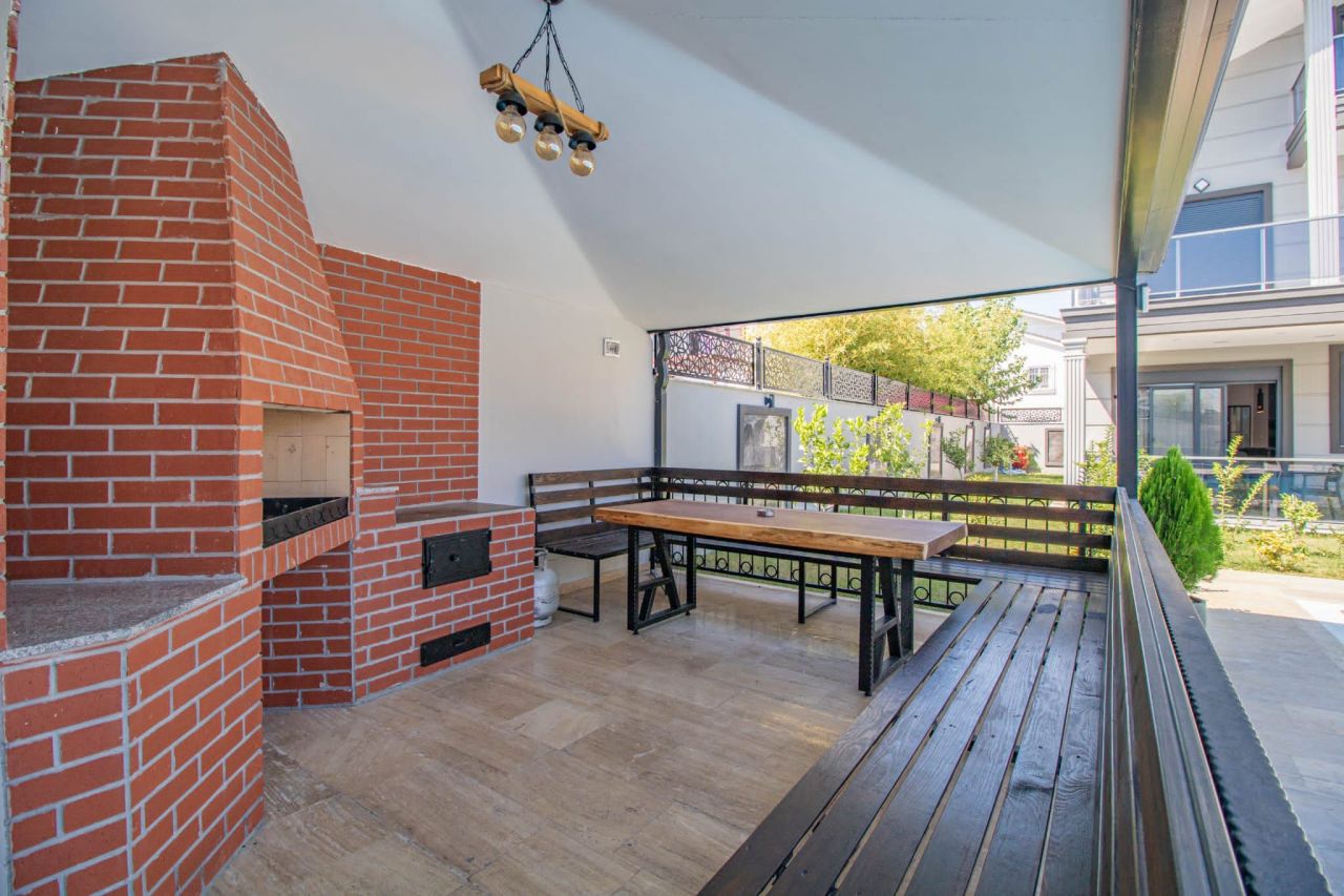 Вилла в Анталии, Турция, 600 м2 фото 2