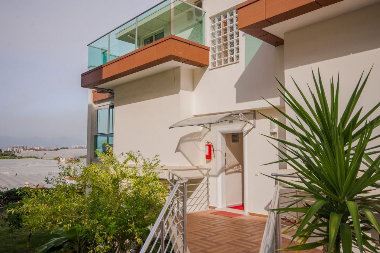 Квартира в Алании, Турция, 240 м2 фото 4