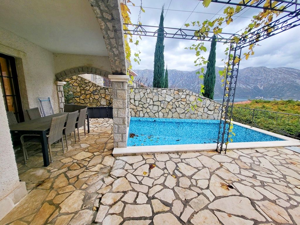 Квартира в Которе, Черногория, 126 м2 фото 2