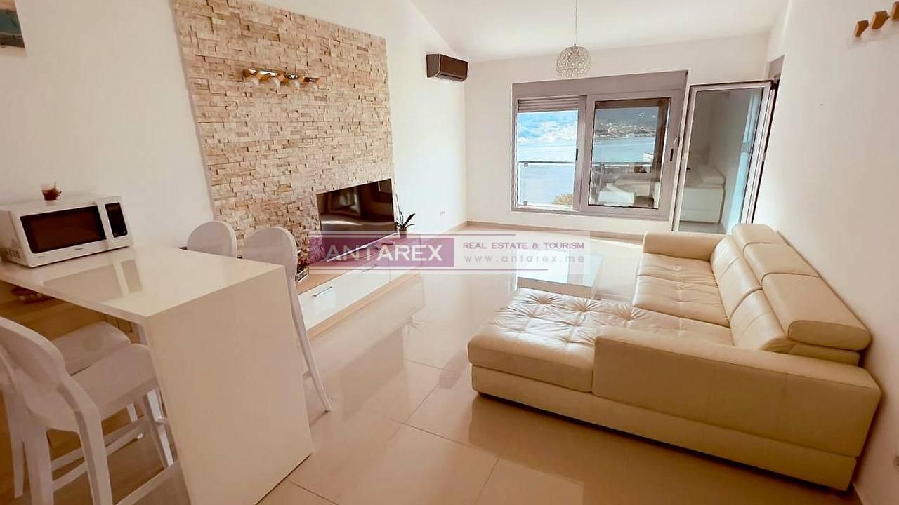 Апартаменты в Доброте, Черногория, 50 м2 фото 2