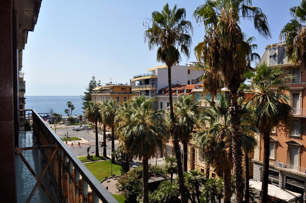 Квартира в Сан-Ремо, Италия, 100 м2 фото 2