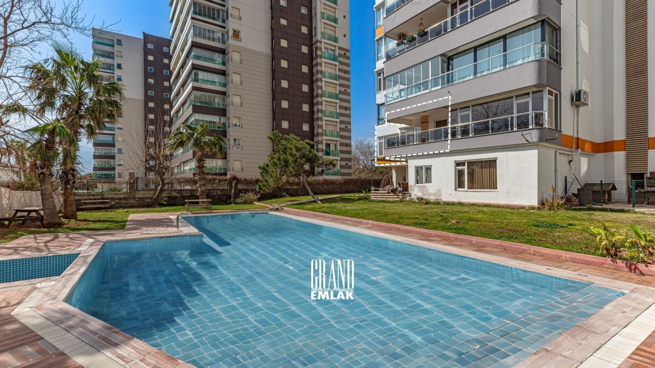 Квартира в Анталии, Турция, 300 м2 фото 2